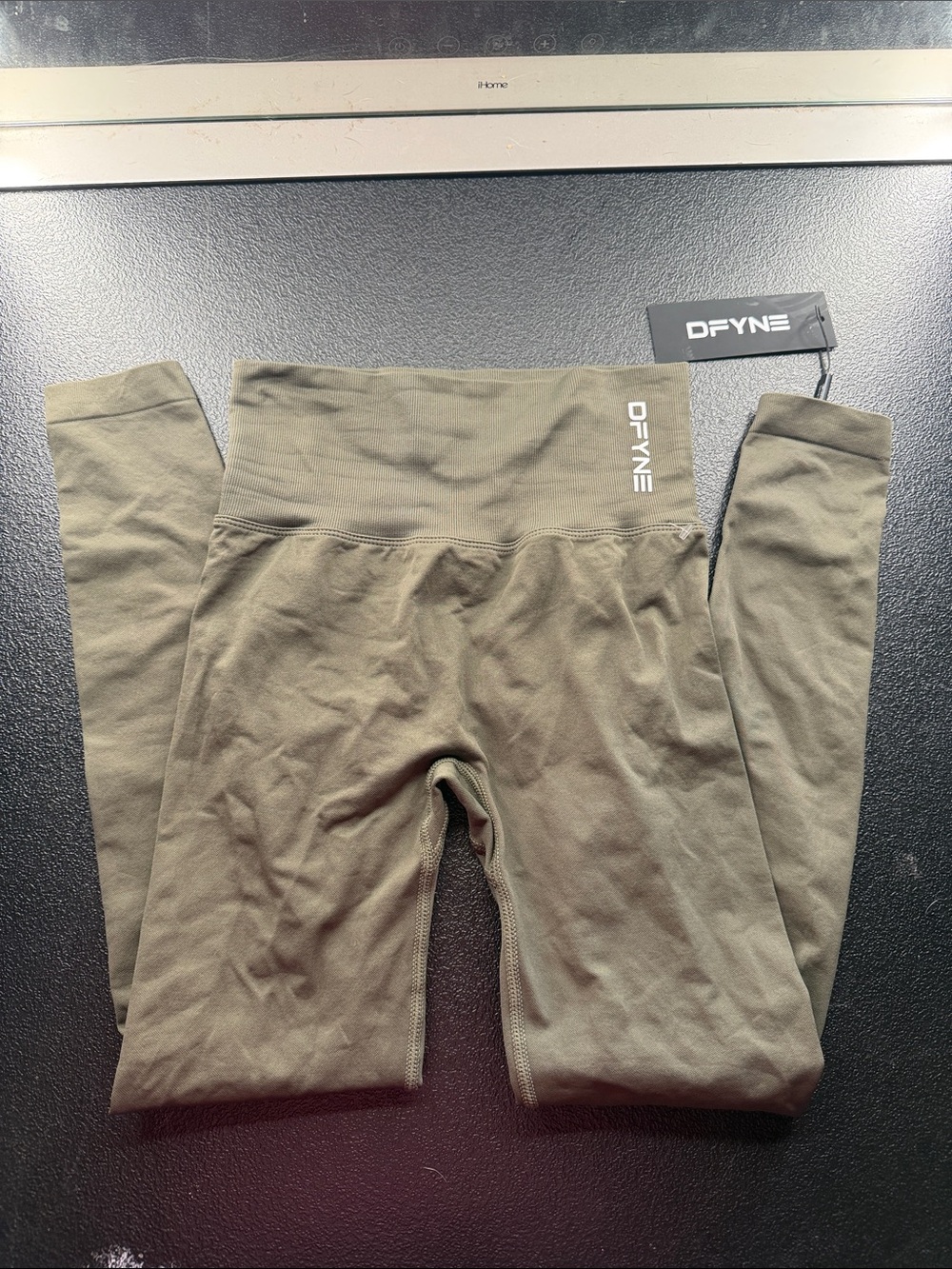 DFYNE Olive High-Waist Seamless Leggings
